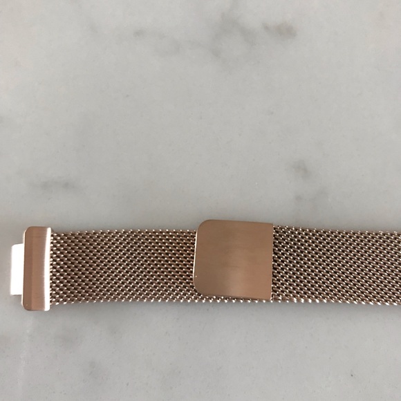 Gold Metal Mesh Fitbit Band - Picture 7 of 7